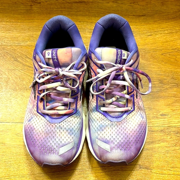 Brooks together ghost athletic shoe - Picture 1 of 10